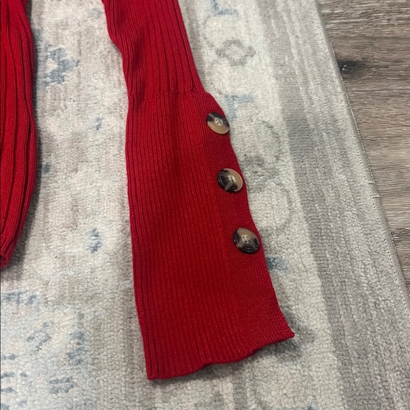 MOTH by Anthropologie Red Ribbed Turtleneck Button Sleeve Sweater Size Small - Picture 2 of 6